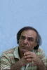 قطب‌الدین صادقی با”باغ شکرپاره” در تالار اصلی مجموعه تئاترشهر