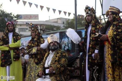 عاشق شدن خسروانوشیروان