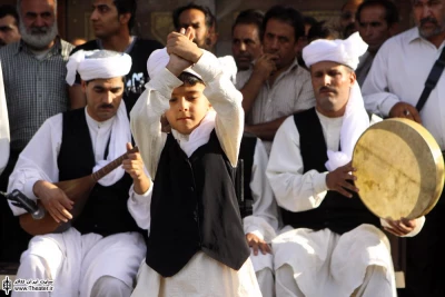 آیینی خوان