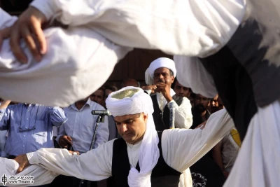 آیینی خوان