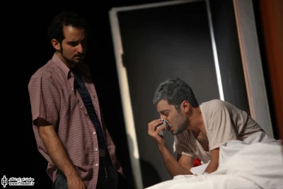 ماه در مرداب
