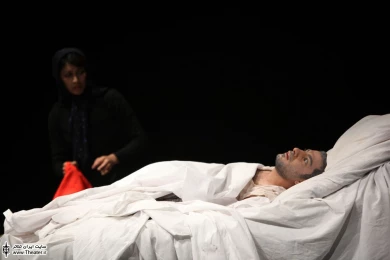 ماه در مرداب 4