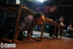 پیش فروش بلیط نمایش”رمولوس کبیر” در تئاترشهر