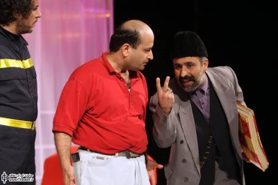 پرواز از فراز تیر چراغ برق