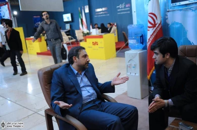 رئیس مرکز هنرهای نمایشی در شانزدهمین نمایشگاه بین المللی مطبوعات و خبرگزاری ها 7