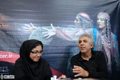 ایران تئاتر در پنجمین روز از شانزدهمین نمایشگاه بین المللی مطبوعات و خبرگزاری ها