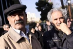 مراسم تشییع پیکر جمشید لایق از مقابل تالار وحدت 7