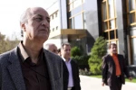 مراسم تشییع پیکر جمشید لایق از مقابل تالار وحدت 12