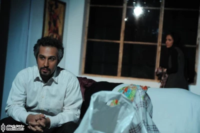تکه تاریکی از ماه