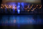 در قاب ماه 8