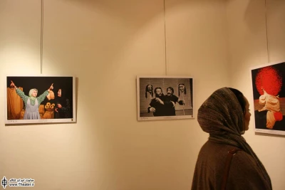 نمایشگاه عکس و پوستر