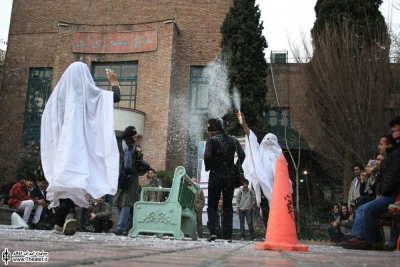 به سرعت گیر نزدیک می شوید