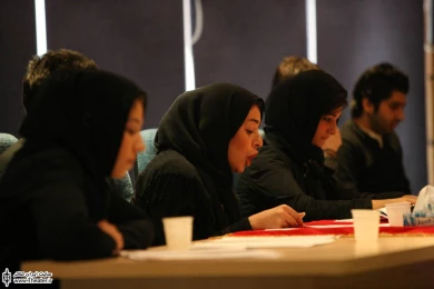نمایشنامه خوانی 2