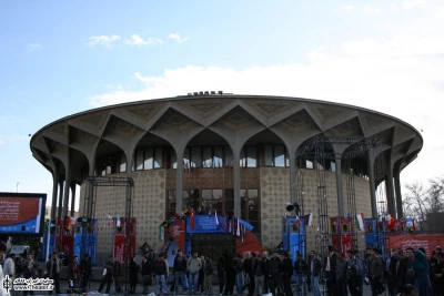 خانی دیگر برای رستم