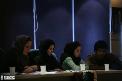 نمایشنامه خوانی