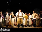 Tokyo troupe separates mice from men