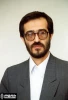 دکتر ”علی منتظری” به سوگ پدر نشست