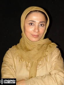 نقش آفرینی ”مریم کاظمی” و ”حسین محب‌اهری” در نمایش”قصر یک بچه موش”