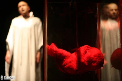 نگاهی به نمایش ”مکبث” به کارگردانی ”رضا ثروتی”