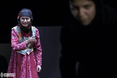 آنتیگون در سرزمین عجایب
