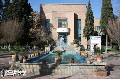 اجرای ”گوریل پشمالو” در تالار انتظامی خانه هنرمندان ایران