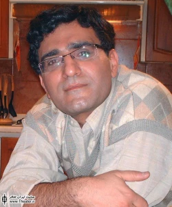 علی یدالهی "تنبل زیر درخت زردآلو " را کارگردانی می‌کند