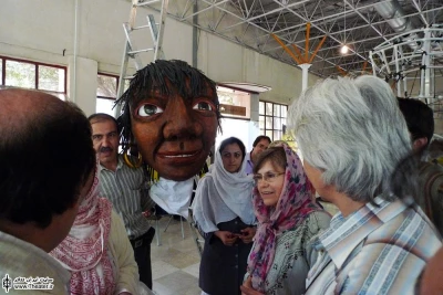 گزارشی از کارگاه آموزشی عروسک‌های غول پیکر، با حضور ”فلورماری فوئنتس”