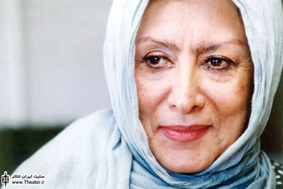 ”پری صابری”: اجرا در مکان‌هایی غیر از سالن‌های رسمی هزینه بسیار کمتری دارد