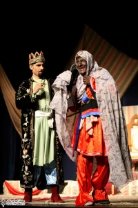 قصه باغ زالزالک