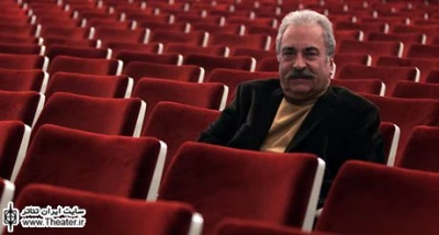 هادی مرزبان نمایش ”دیدار در دمشق” را به صحنه می‌برد