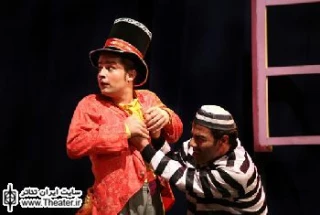 نگاهی به نمایش”شب اسرارآمیز په‌په” نوشته ”محمدرضا کوهستانی” و کار ”احمد سلیمانی”