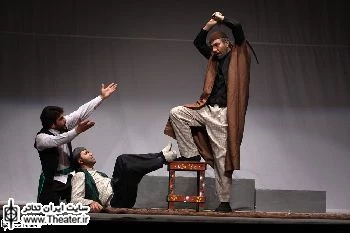 نمایش ”روزی، گذری، روزگاری” ویژه هنرمندان به صحنه می‌رود