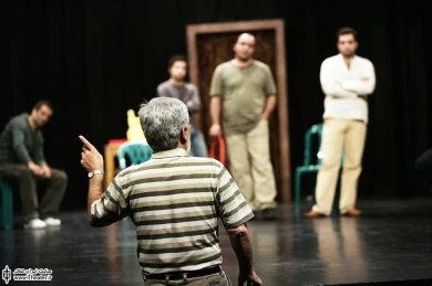 تمرین نمایش &quotحضرت والا&quot 10