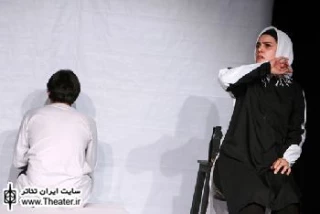 نمایش ” بیداری در خواب هزار من” به ”محمد یعقوبی” تقدیم شد