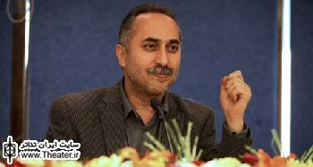 نگاه به تئاتر شهرستان را تحقیرآمیز نمی‌دانم