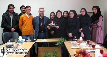 سایت ایران تئاتر نقطه تلاقی نظرات هنرمندان، مدیران و تماشاگران است