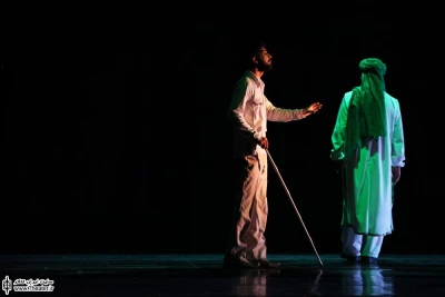 یک دامان ماه و ستاره