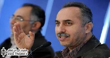 با تایید مدیران انجمن‌های نمایش شهرستان‌ها، گروه‌های نمایشی مجوز فعالیت دریافت می‌کنند