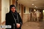 گفت‌وگو با ”اعظم بروجردی” نویسنده و کارگردان نمایش ”آواز شن‌زار”

من از اول هم که وارد تئاتر شدم، تئاتر را برای تفریح و خندیدن نمی‌دیدم و تئاتری مرا جذب کرده که به تعقل وادارم کرده است.