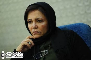 امیدوارم گروه‌هایی که در خانه نمایش اجرا دارند از امکانات راضی باشند