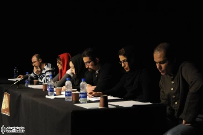 پرسه های زن راوی از رود تا رونیز