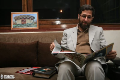 بازدید حمید شاه آبادی از تئاتر شهر