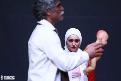 مه آلود مثل یک شب ، مثل روز