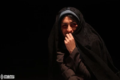 سرود صد هزار افلیای عاشق