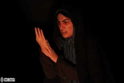 سرود صد هزار افلیای عاشق