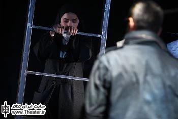 نمایش ”ابرهای پشت حنجره” نقد و بررسی می‌شود