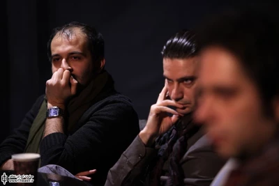 نشست نقد و بررسی نمایش 