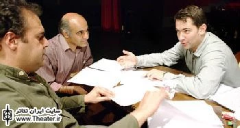 ”پارسا پیروزفر” با نمایشی از دیوید مامت در ایرانشهر