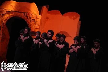 تالارهای نمایشی میزبان چهار سوگواره‌ نمایشی شدند