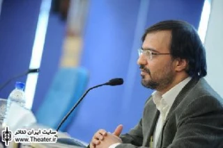 گفت‌وگو با ”رحمت امینی” مدیر جدید شورای ارزشیابی و نظارت بر هنرهای نمایشی

یکی از دلایلی هم که این سمت را با وجود همه مشکلات و مسائلی که دارد قبول کردم این است که به عنوان یک تئاتری دانشگاهی سهمی در این ماجرا داشته باشم و خودم که به نحوه عمل این شورا انتقاد داشتم حال که اینجا قرار گرفتم بتوانم مشکلات را رفع کنم.
